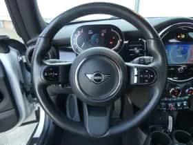 MINI Mini (2021) thumbnail 8