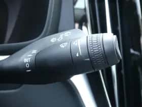 Volvo V60 (2021) thumbnail 12