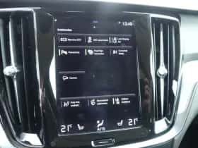 Volvo V60 (2021) thumbnail 22