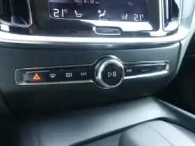Volvo V60 (2021) thumbnail 24