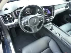 Volvo V60 (2021) thumbnail 6