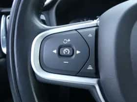 Volvo V60 (2021) thumbnail 9