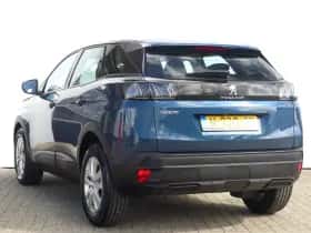 Peugeot 3008 (2021) thumbnail 2