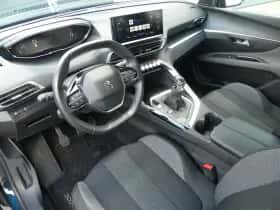 Peugeot 3008 (2021) thumbnail 6