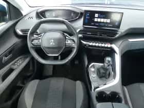 Peugeot 3008 (2021) thumbnail 7