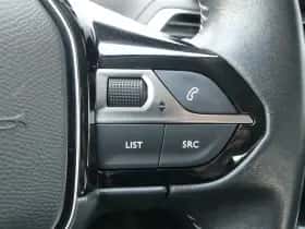 Peugeot 3008 (2021) thumbnail 10