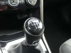 Volkswagen T-Roc (2019) thumbnail 21