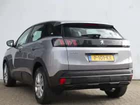 Peugeot 3008 (2022) thumbnail 2