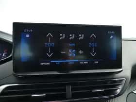 Peugeot 3008 (2022) thumbnail 17