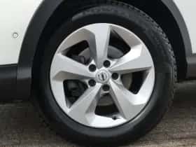 Nissan Qashqai (2020) thumbnail 3