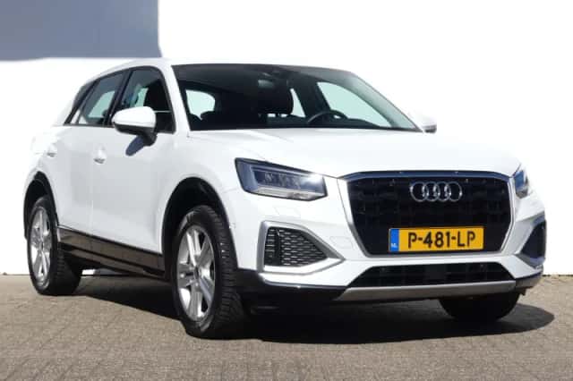 Audi Q2 (2022) thumbnail 4