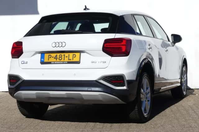 Audi Q2 (2022) thumbnail 5