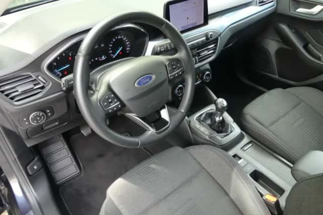 Ford Focus (2020) thumbnail 5