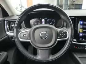 Volvo V60 (2022) thumbnail 18
