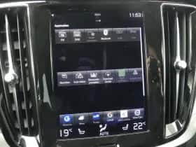 Volvo V60 (2022) thumbnail 27