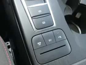 Ford Kuga (2021) thumbnail 33