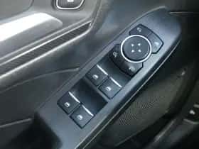 Ford Kuga (2021) thumbnail 35