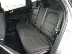 Ford Kuga (2021) thumbnail 36