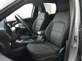 Ford Kuga (2021) thumbnail 6