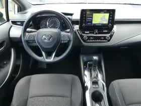 Toyota Corolla (2022) thumbnail 4