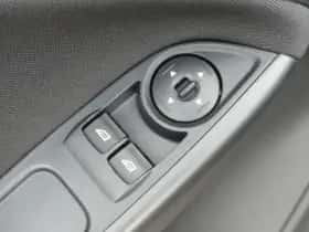 Ford Focus (2018) thumbnail 31