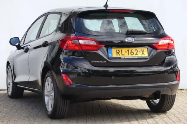 Ford Fiesta (2018) thumbnail 3