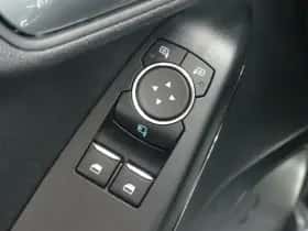 Ford Fiesta (2018) thumbnail 30