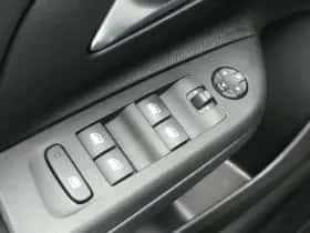 Opel Corsa (2021) thumbnail 25