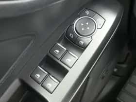 Ford Focus (2019) thumbnail 32