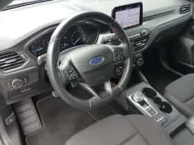 Ford Focus (2019) thumbnail 5