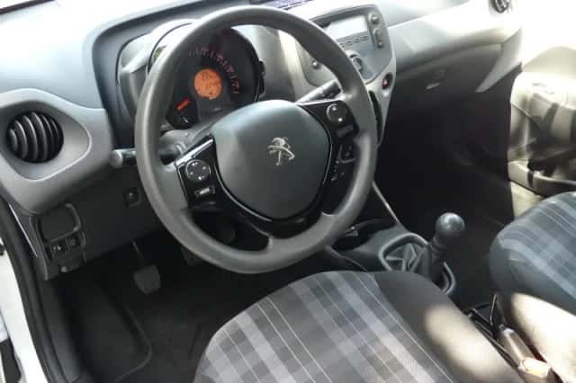 Peugeot 108 (2019) thumbnail 5