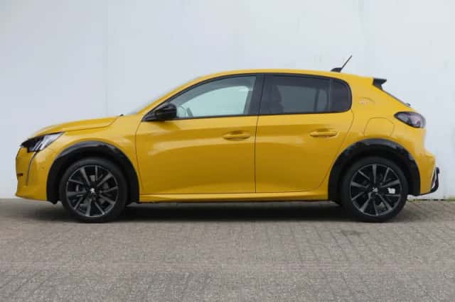 Peugeot 208 (2021) thumbnail 2