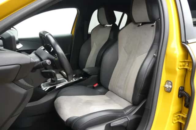 Peugeot 208 (2021) thumbnail 6