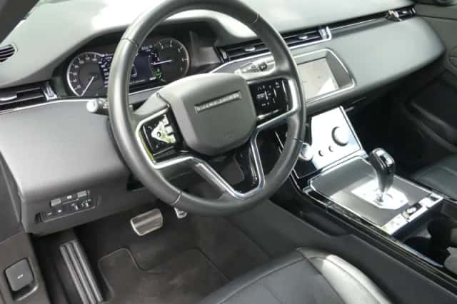 Land Rover Range Rover Evoque (2023) thumbnail 5