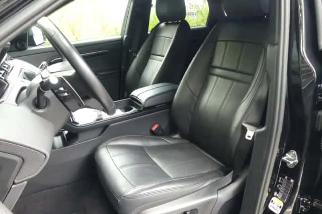 Land Rover Range Rover Evoque (2023) thumbnail 6