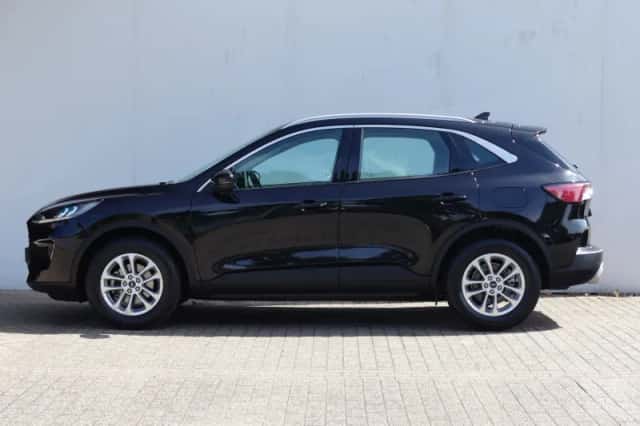 Ford Kuga (2021) thumbnail 2