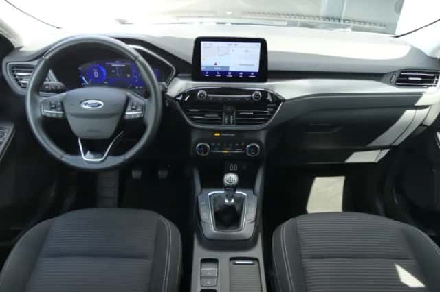 Ford Kuga (2021) thumbnail 5