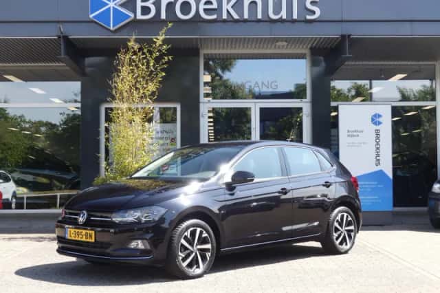 Volkswagen Polo (2021) thumbnail 1