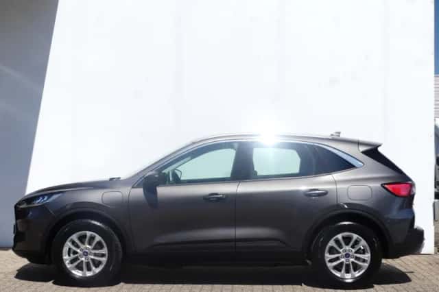 Ford Kuga (2022) thumbnail 2