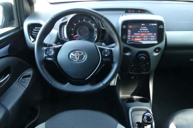 Toyota Aygo (2021) thumbnail 5