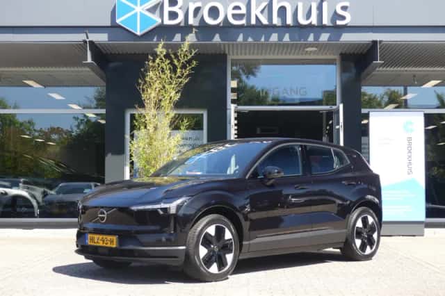 Volvo EX30 (2025) thumbnail 1