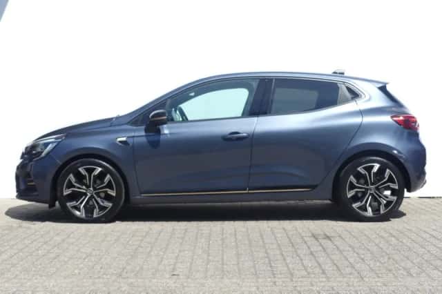 Renault Clio (2022) thumbnail 2
