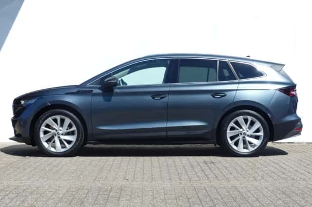 Škoda Enyaq (2021) thumbnail 2