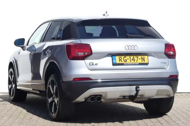 Audi Q2 (2017) thumbnail 3
