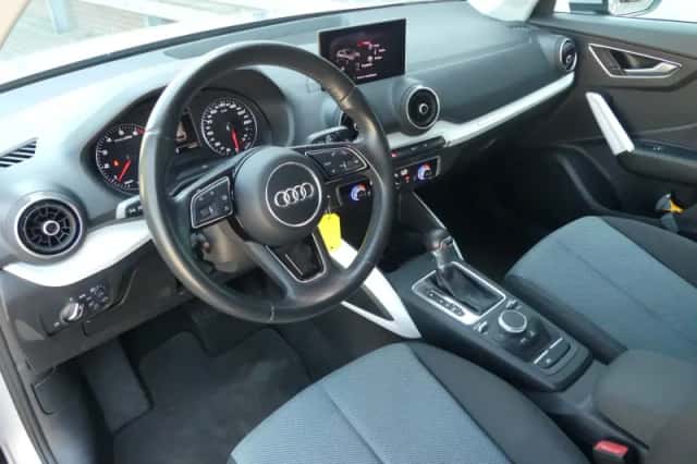 Audi Q2 (2017) thumbnail 4