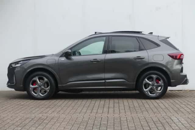 Ford Kuga (2026) thumbnail 2
