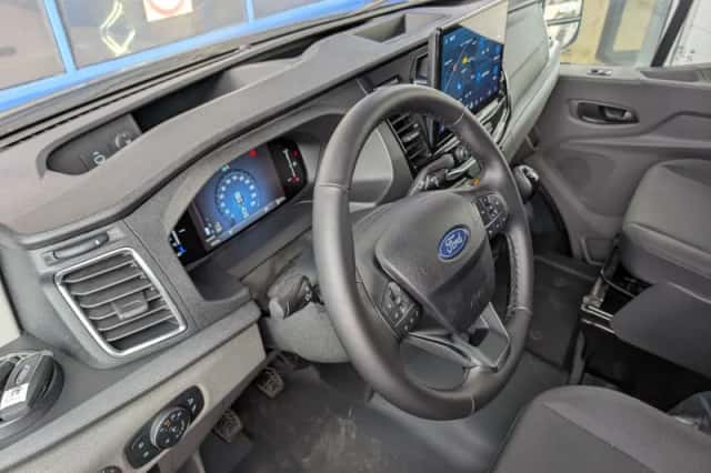 Ford Transit (2024) thumbnail 23