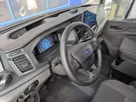 Ford Transit (2024) thumbnail 23