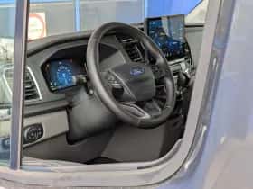 Ford Transit (2024) thumbnail 25