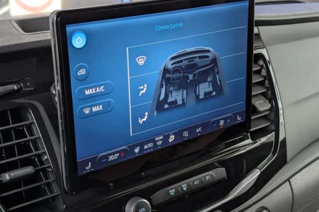 Ford Transit (2024) thumbnail 28